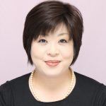 亀岡 典子氏